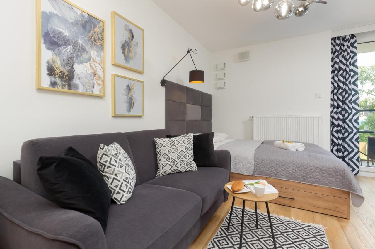 Warsaw Praga Kokoryczki Apartments With Parking By Noclegi Renters Luaran gambar