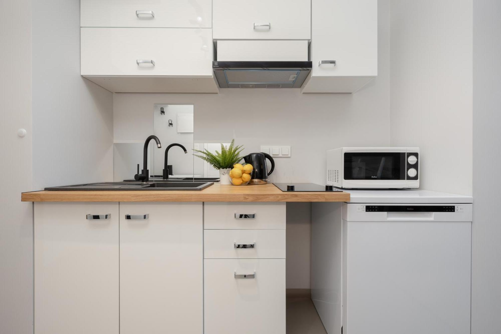 Warsaw Praga Kokoryczki Apartments With Parking By Noclegi Renters Luaran gambar